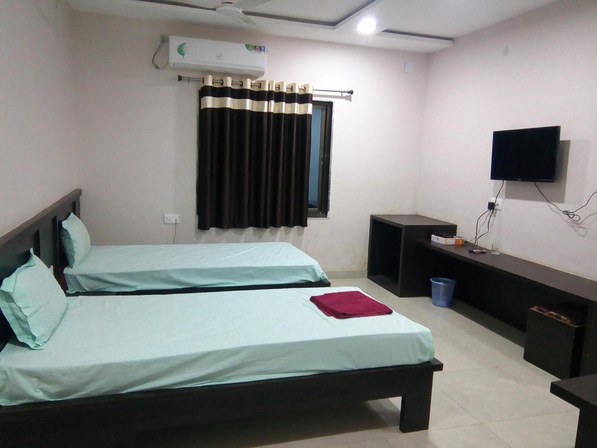 Hotel Indraprasth Balangir Luaran gambar